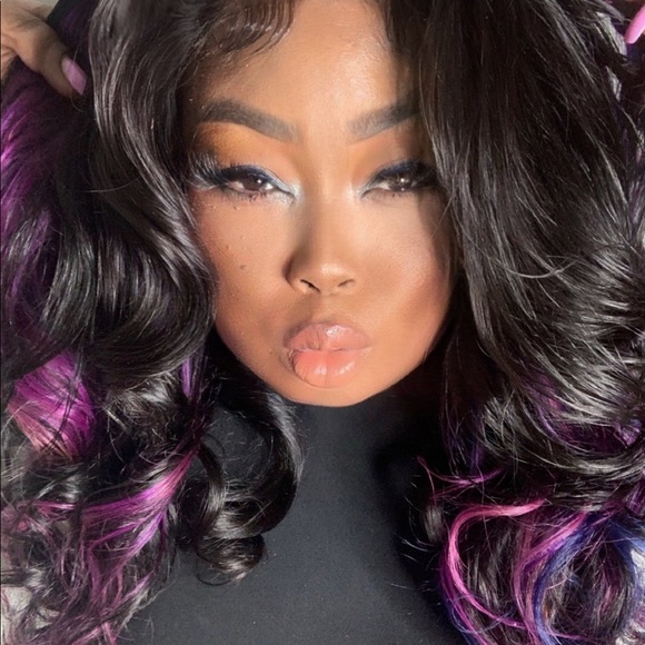 Meet your Posher, Nikki - Picture 2 of 7